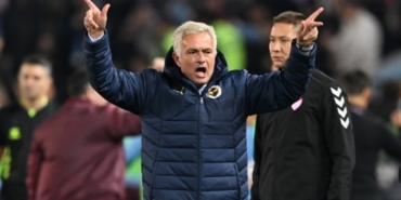 jose-mourinhodan-trabzonspor-maci-aciklamasi-bilseydim-fenerbahceye-gelmezdim-kbB19zt3.jpg