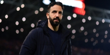 manchester-unitedda-yeni-donem-ruben-amorim-takimin-basina-gecti-wySwWgEy.jpg