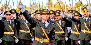 tegmenleri-ihrac-edeceklermis-milyonlar-onlarla-gurur-duydu-bazilari-rahatsiz-oldu-vbRb5Gyh.jpg