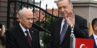 bahceli6jpg-fGMAgZcq1USG6yfm-3lLcw.jpg