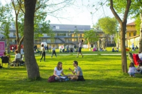 universitejpg-IdL6fG8hOkCDEsnI8WHWAQ.jpg